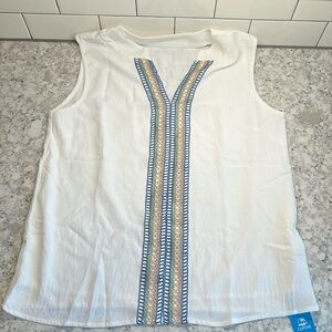 NWT Cupshe Split Neck Sleeveless Top • Small